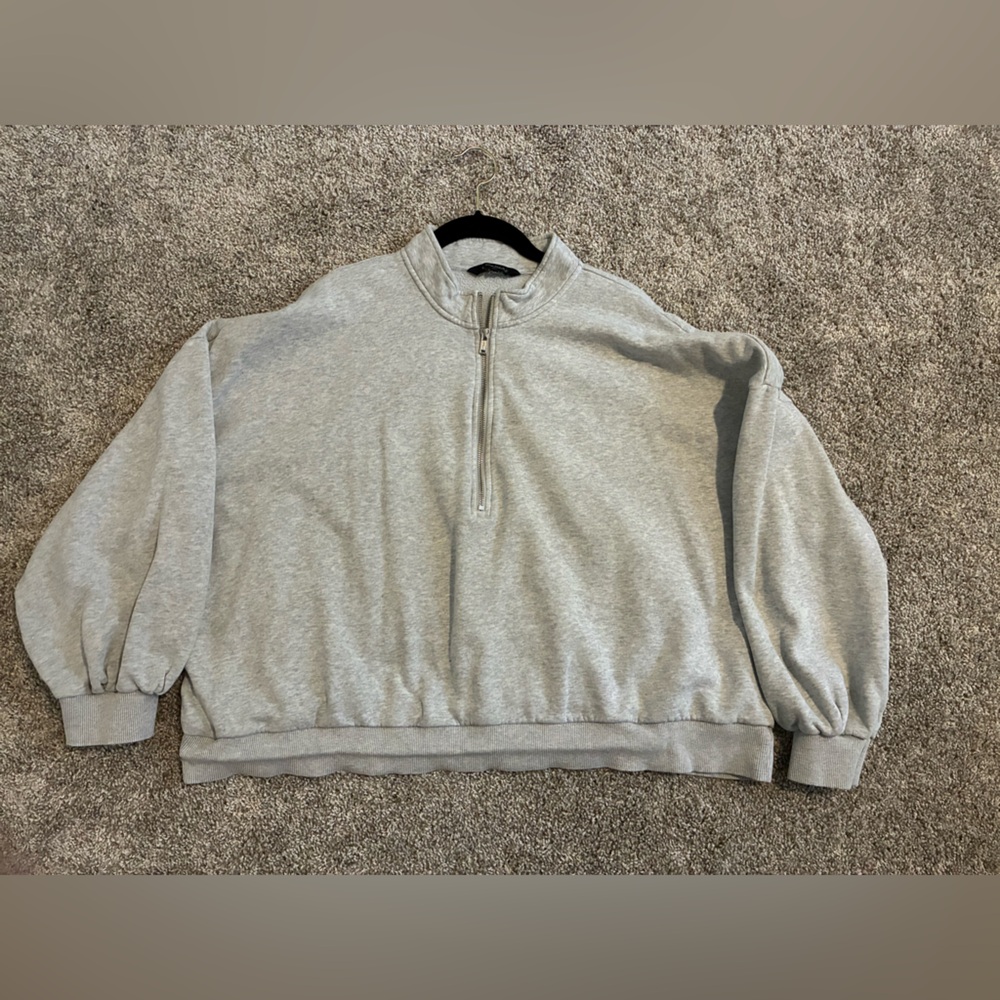 Banana Republic Light Gray Half-Zip Sweater